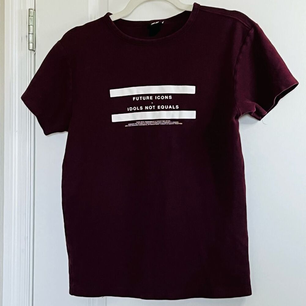 H&M Mens Short Sleeve Dark Maroon Future Icon t-shirt size XSmall